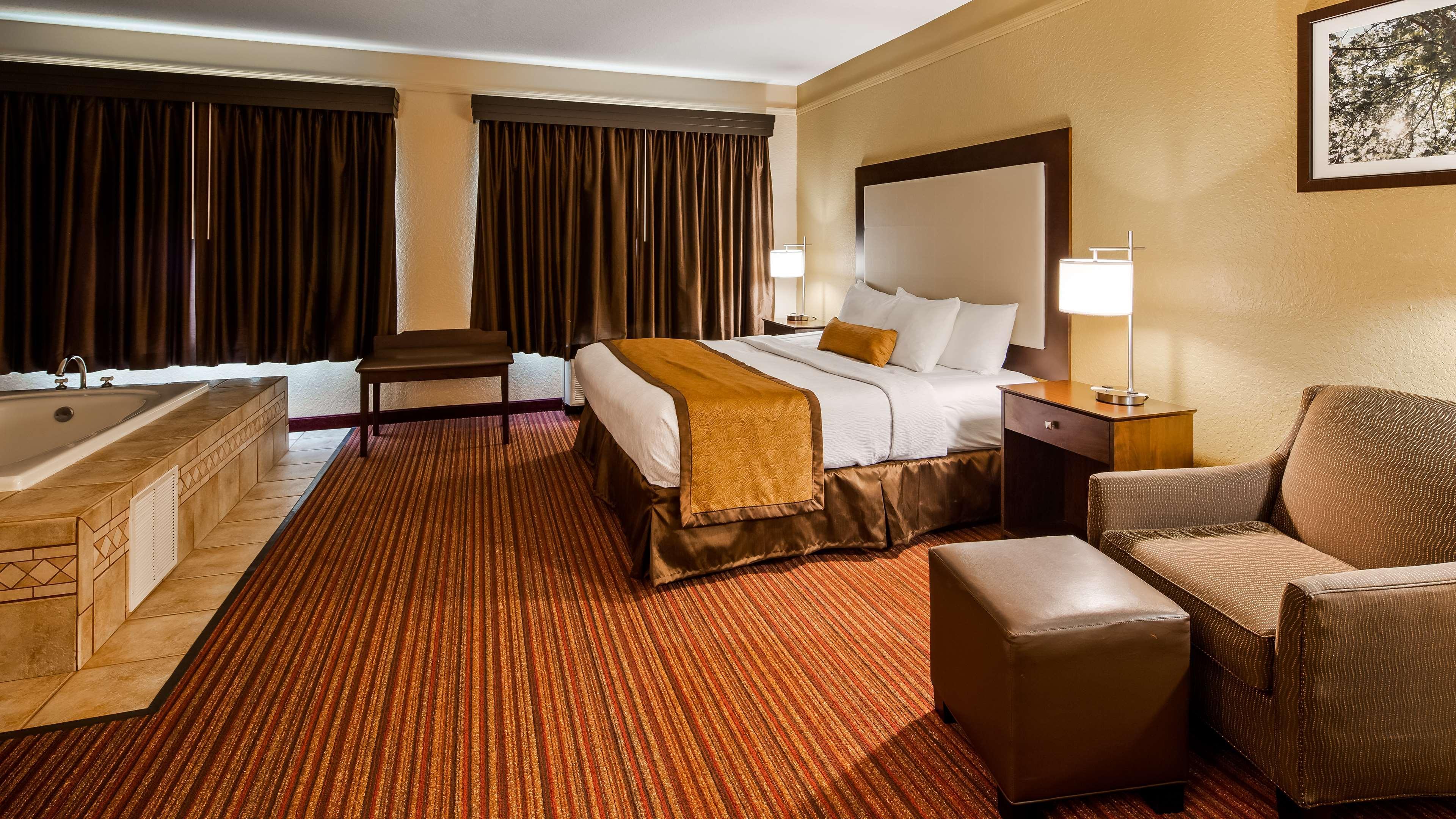 Best Western Plus Strawberry Inn & Suites Νόξβιλ Εξωτερικό φωτογραφία