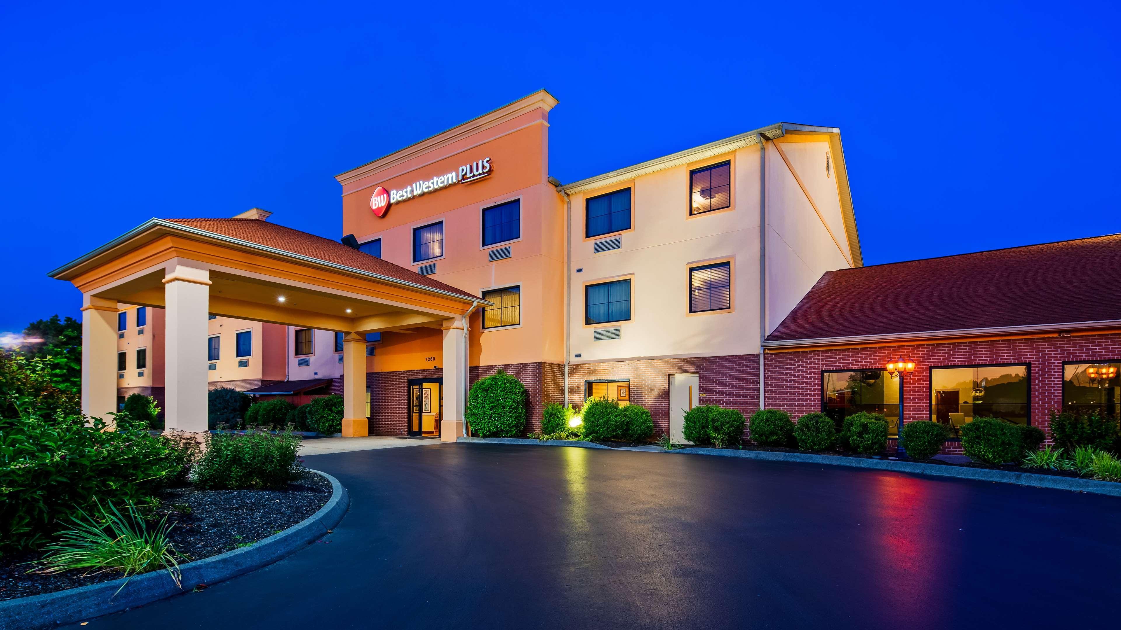 Best Western Plus Strawberry Inn & Suites Νόξβιλ Εξωτερικό φωτογραφία