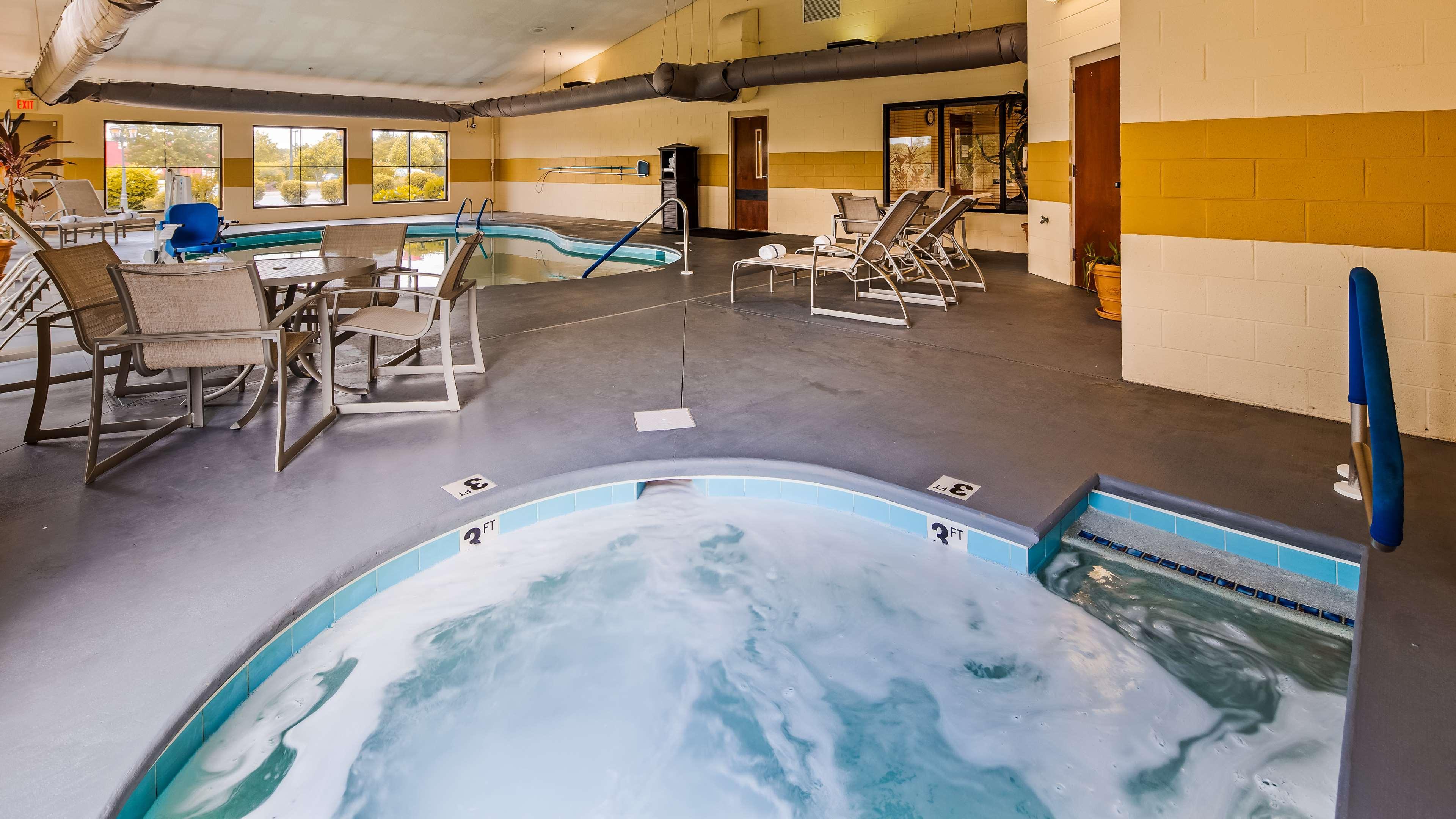 Best Western Plus Strawberry Inn & Suites Νόξβιλ Εξωτερικό φωτογραφία