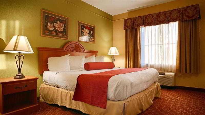 Best Western Plus Strawberry Inn & Suites Νόξβιλ Εξωτερικό φωτογραφία
